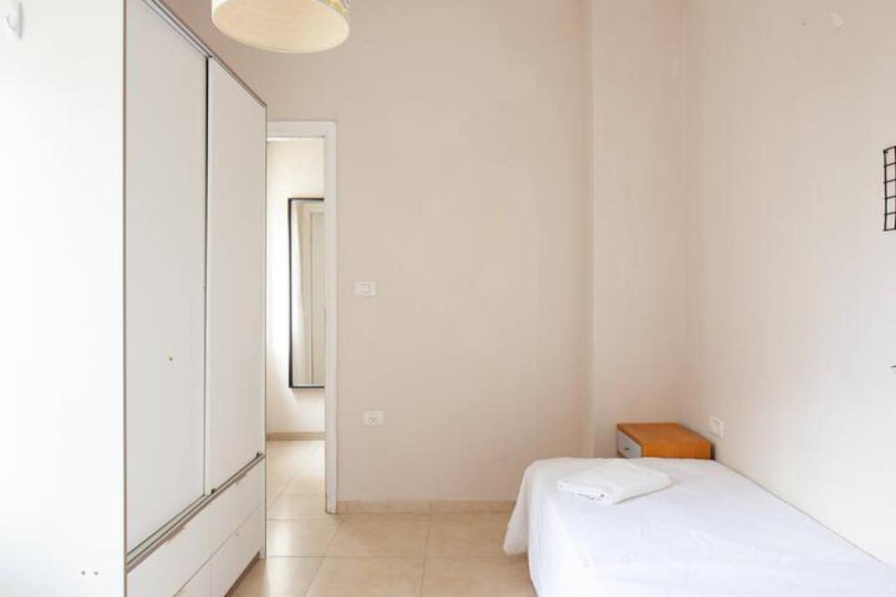 Ourplace Nachalat Binyamin Tel Aviv Exterior foto